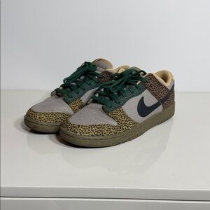 NIKE Dunk Low - Safari.  Men’s US 10